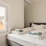 Heimby Homes - Large Floor Apartmán *