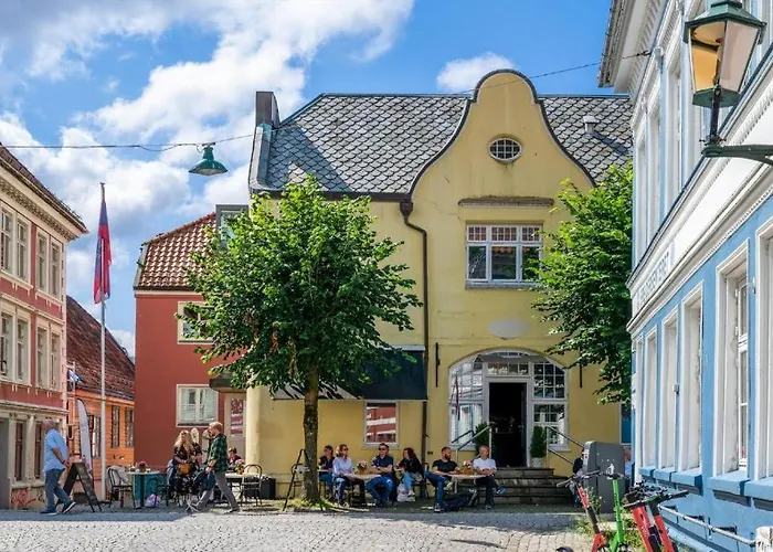 Daire Heimby Homes - Large Floor *